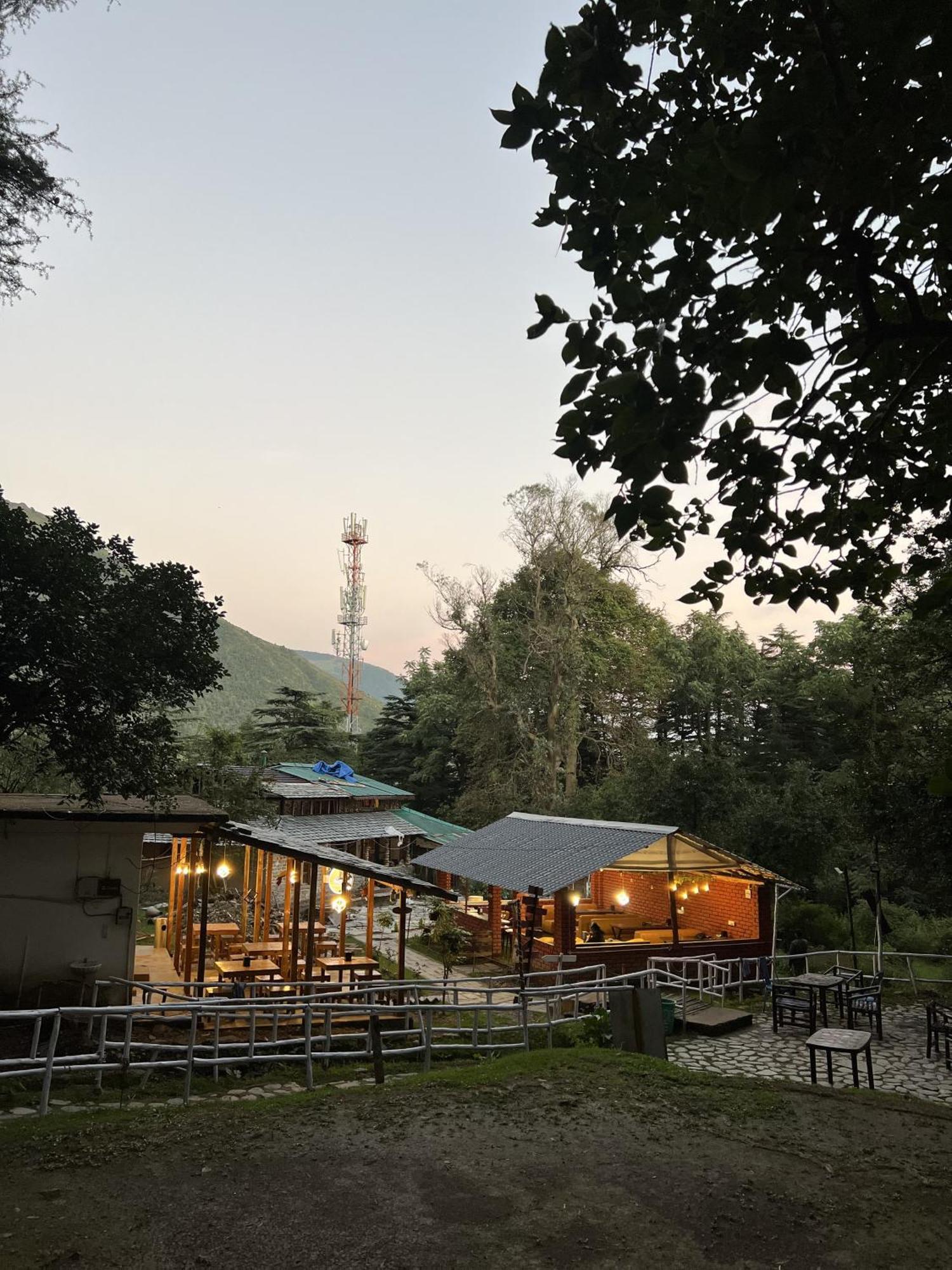 ماكليود غانج Himtrek Stays,Mcleodganj المظهر الخارجي الصورة