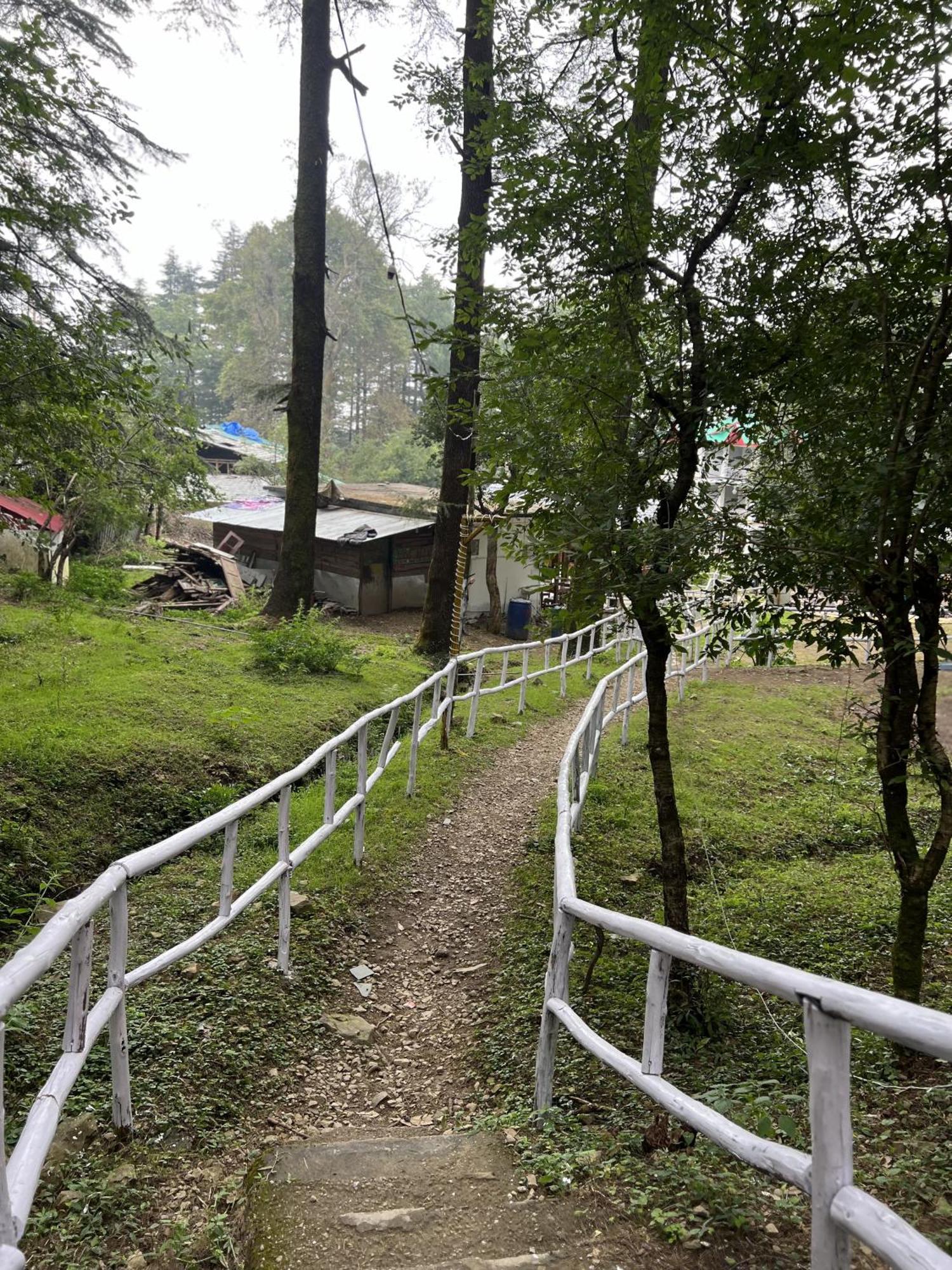 ماكليود غانج Himtrek Stays,Mcleodganj المظهر الخارجي الصورة